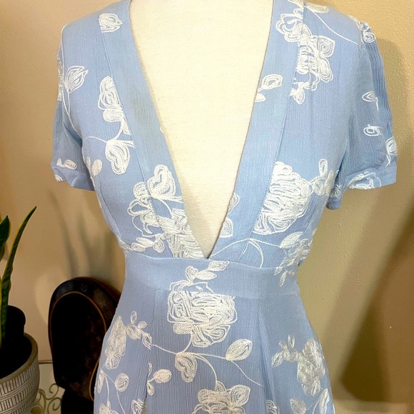 Sage The Label Dress - Picture 2 of 5